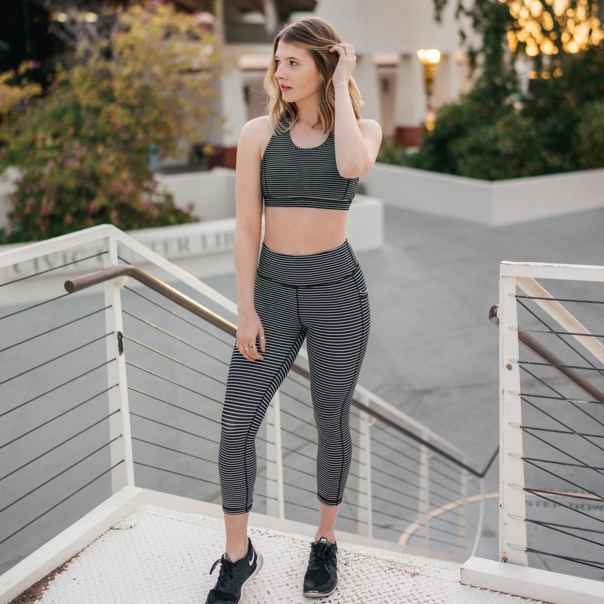 Criss Cross Tights - Pinstripe
